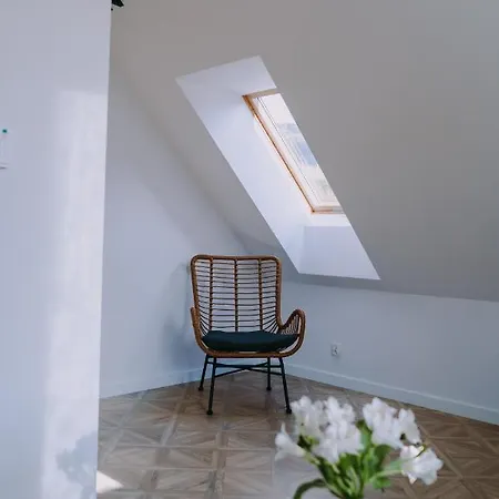 Sova Dom W Górach Sowich Casa de Férias *